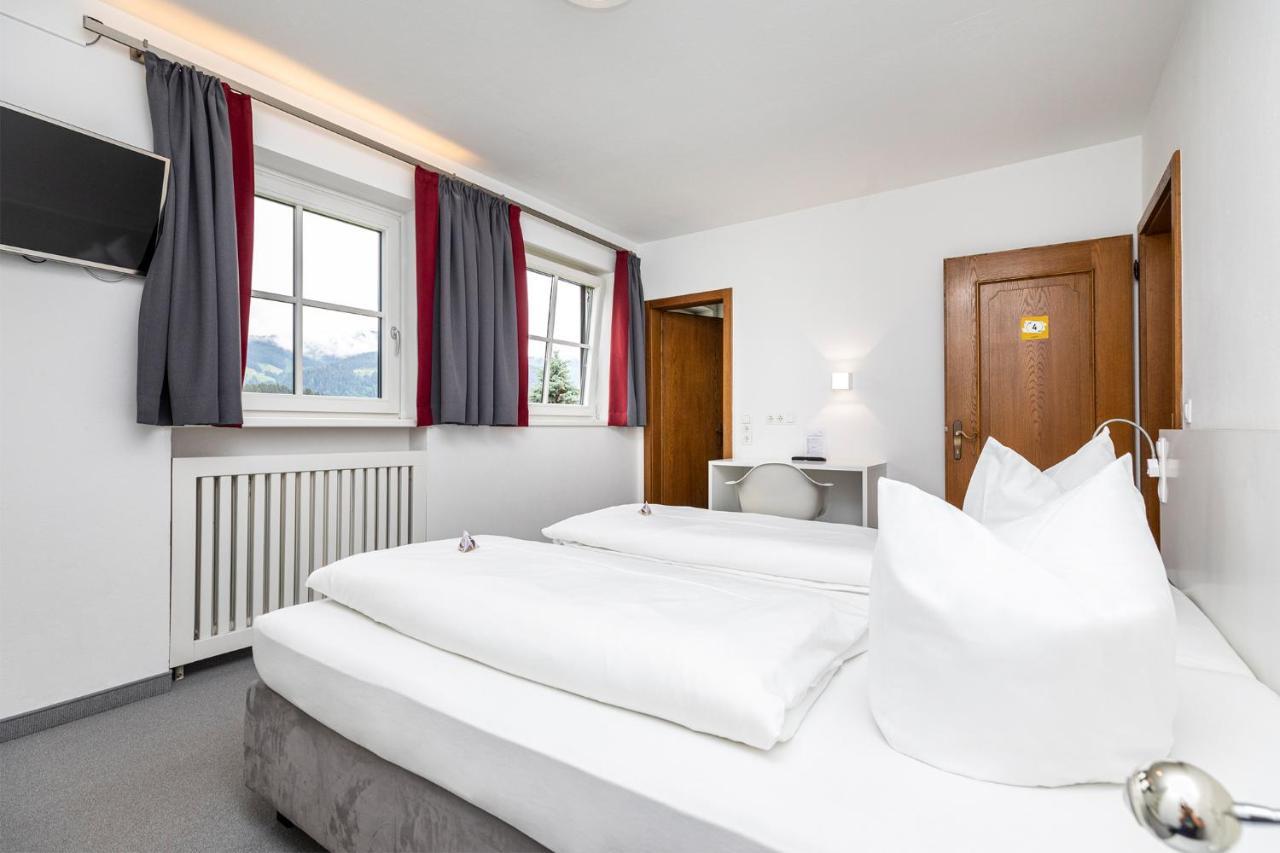 Haus Deutinger Panzió Flachau Kültér fotó