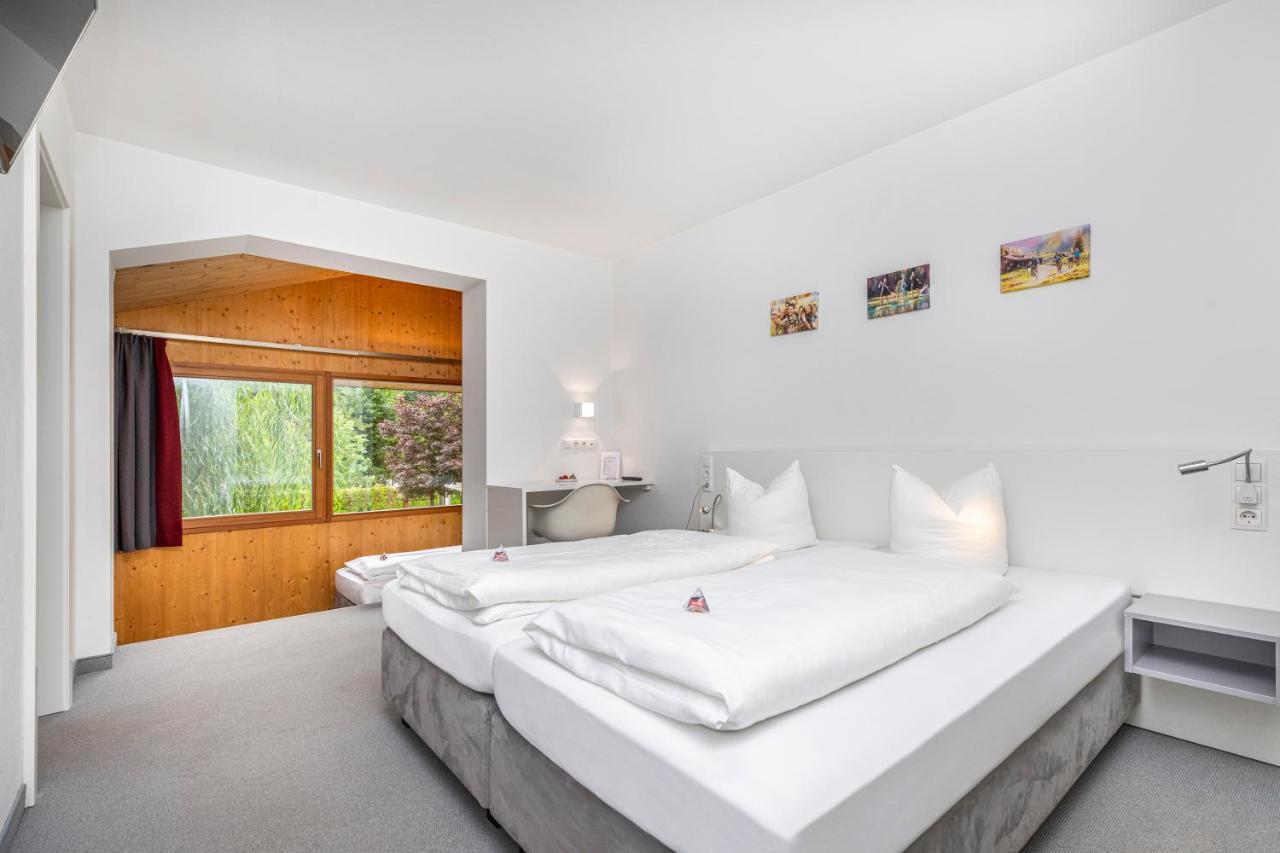 Haus Deutinger Panzió Flachau Szoba fotó